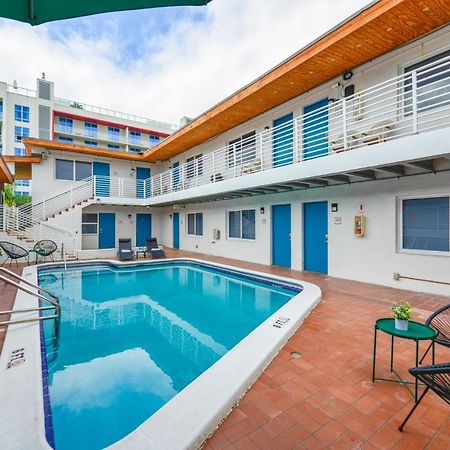 Cozy 1 Bedroom With Pool Steps From The Beach #41 Голлівуд Екстер'єр фото